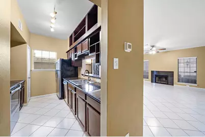 7396 Regency Square Court, Houston, TX 77036 - Photo 11