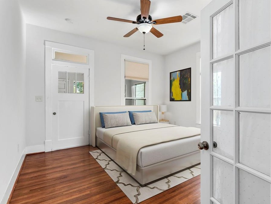 306 13 St, Houston TX  77008-7145 exterior