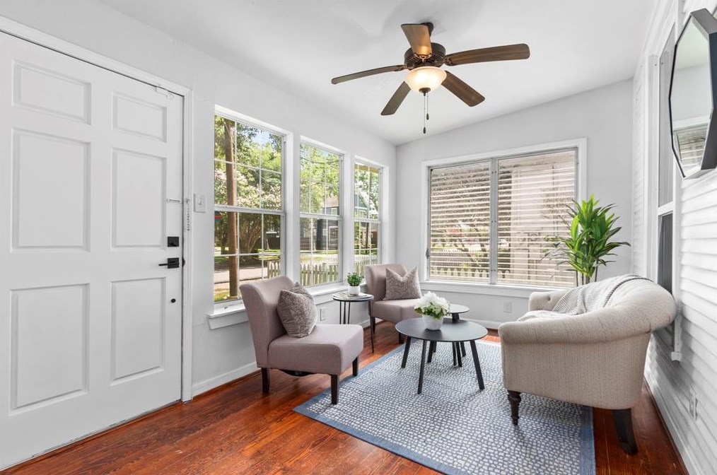 306 13 St, Houston TX  77008-7145 exterior