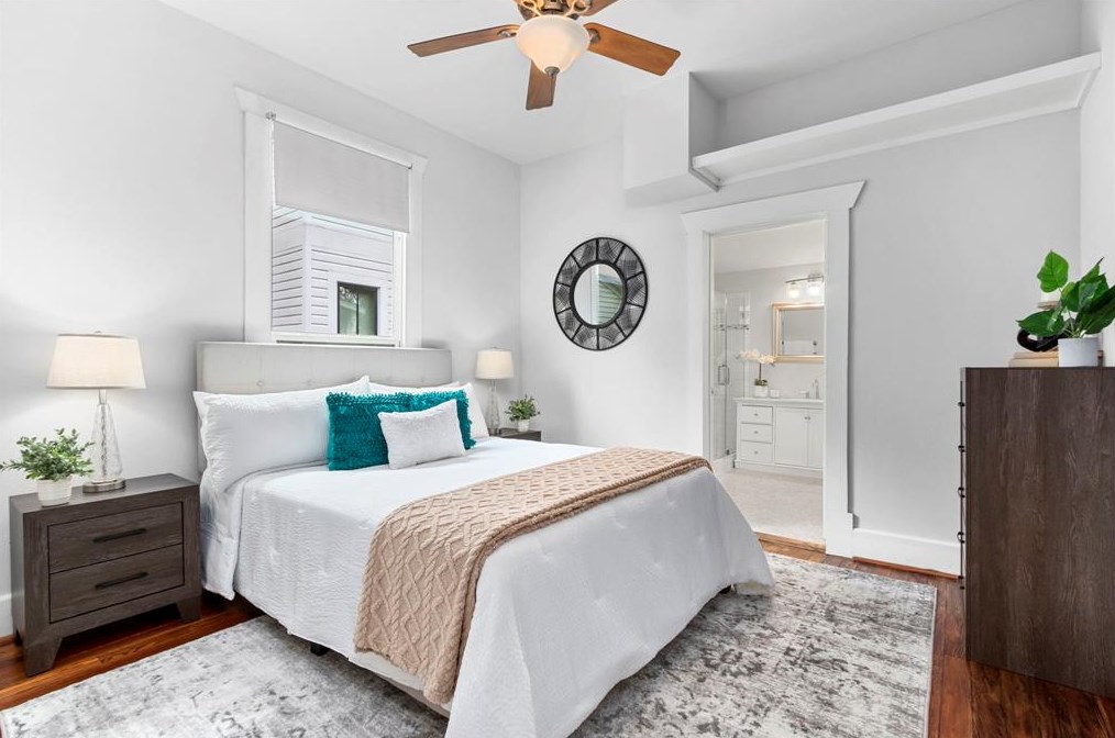 306 13 St, Houston TX  77008-7145 exterior