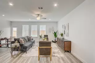 2626 Callahan Springs Ln, Houston, TX 77051 - Photo 7