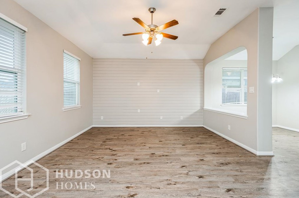 21554 Alexa Forest Dr, Porter TX  77365-5845 exterior