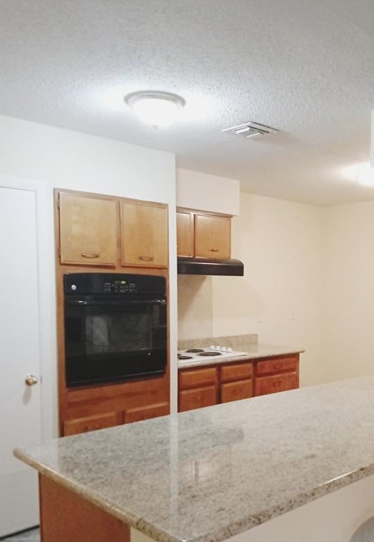 11626 Stroud Dr, Houston TX  77072-2442 exterior