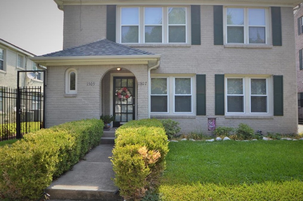 1505 Mcduffie St, Houston TX  77019-5310 exterior