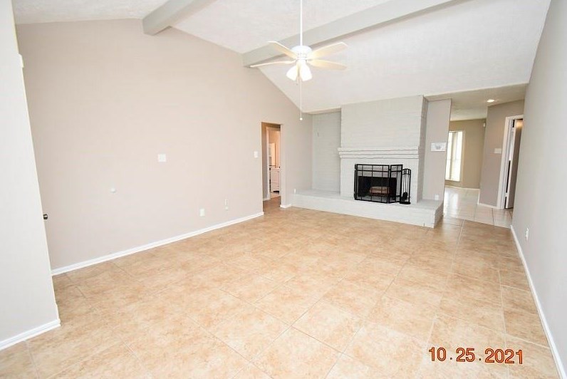 5914 High Meadow St, League City TX  77573-3113 exterior