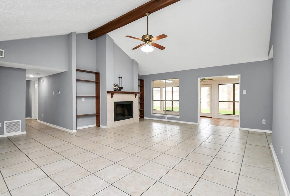 7018 Marisol Dr, Houston TX  77083-2306 exterior