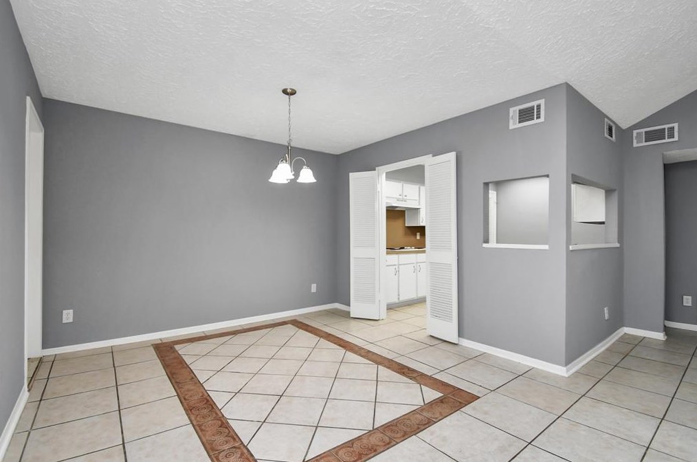 7018 Marisol Dr, Houston TX  77083-2306 exterior