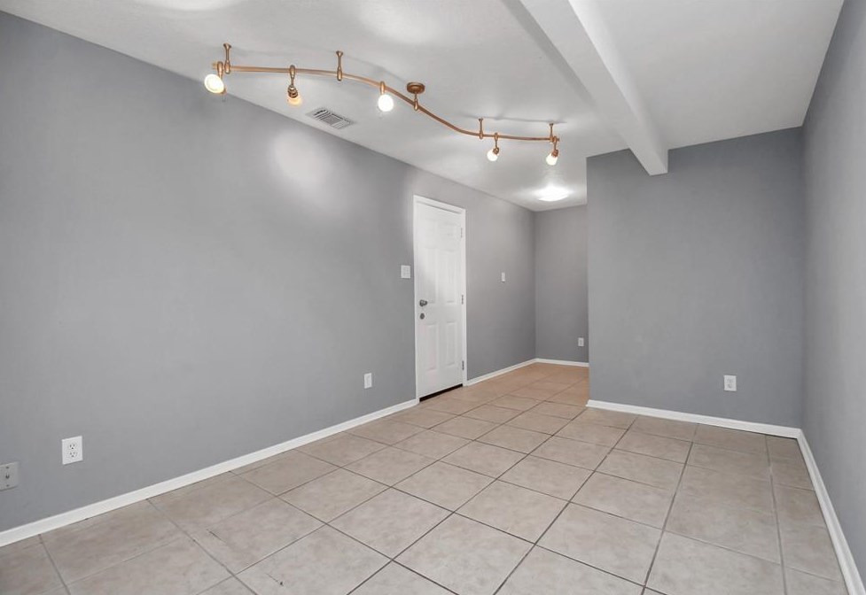 7018 Marisol Dr, Houston TX  77083-2306 exterior
