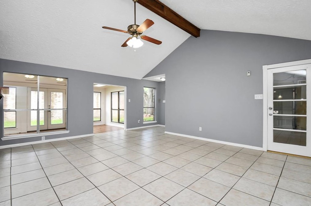 7018 Marisol Dr, Houston TX  77083-2306 exterior