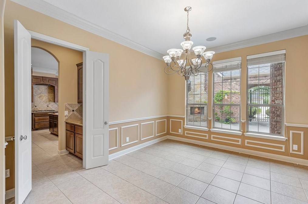 14407 Kingston Fls Ln, Humble TX 77396-1930 exterior