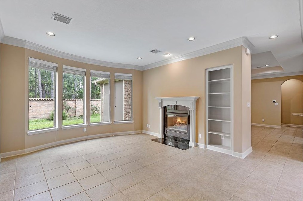 14407 Kingston Fls Ln, Humble TX 77396-1930 exterior