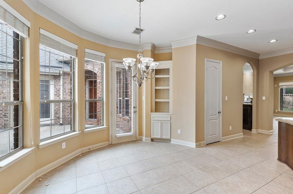 14407 Kingston Fls Ln, Humble TX 77396-1930 exterior