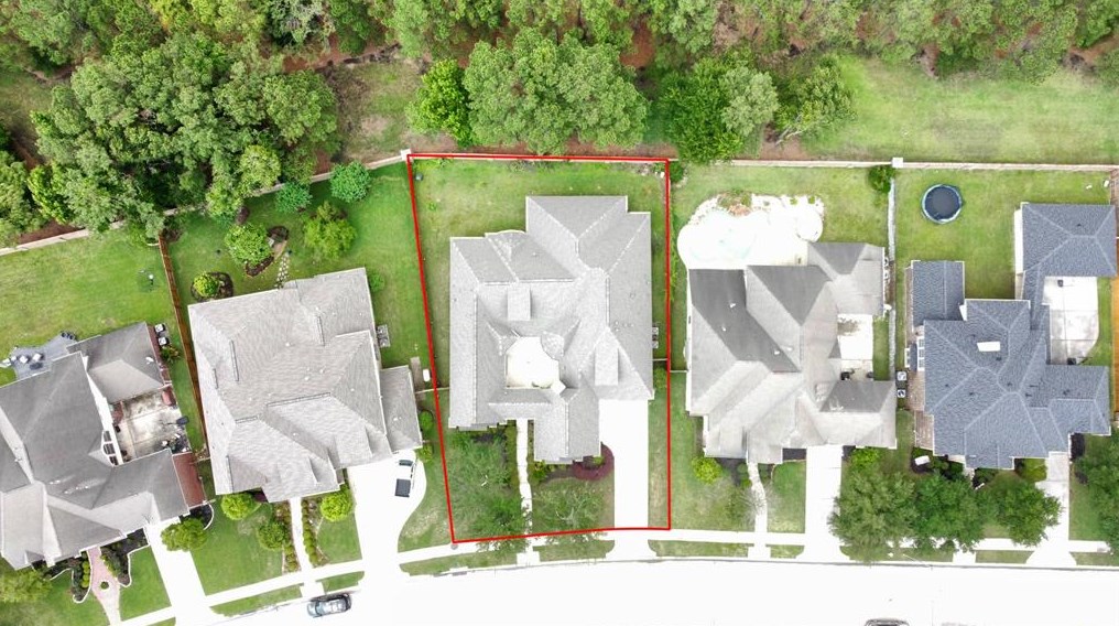 14407 Kingston Fls Ln, Humble TX 77396-1930 exterior