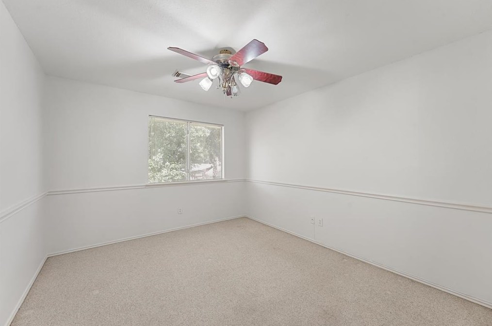 9819 Canterhurst Cir, Houston TX  77065-4370 exterior