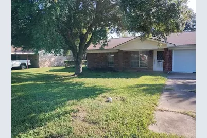 105 Newcastle Street, Victoria, TX 77905 - Photo 1