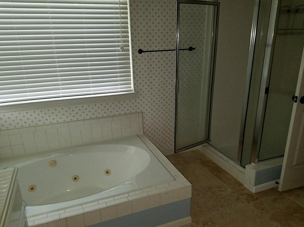 14402 Circlewood Way, Houston TX  77062-2276 exterior