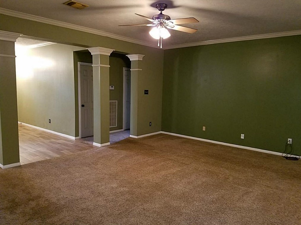 14402 Circlewood Way, Houston TX  77062-2276 exterior