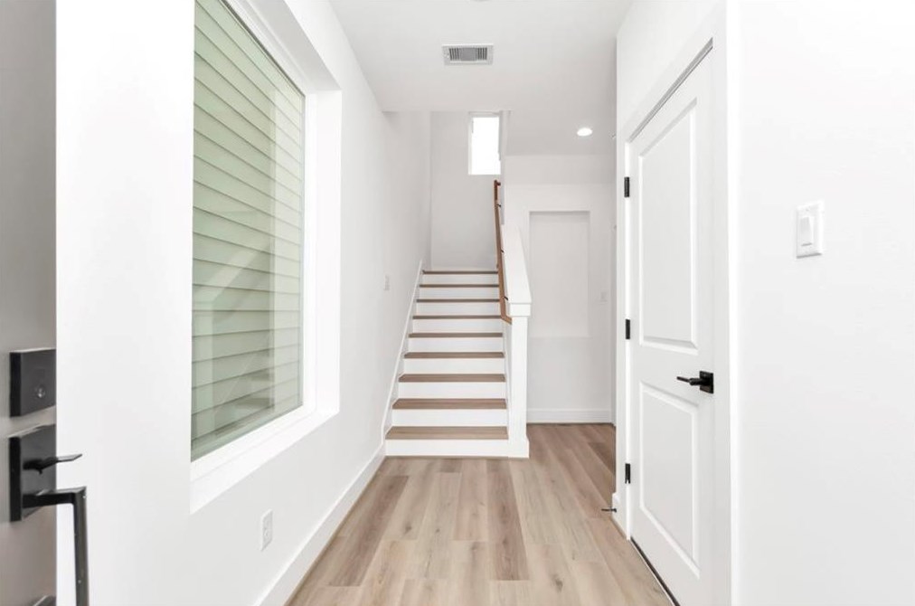 1805 Lee St, Houston TX  77026-6723 exterior