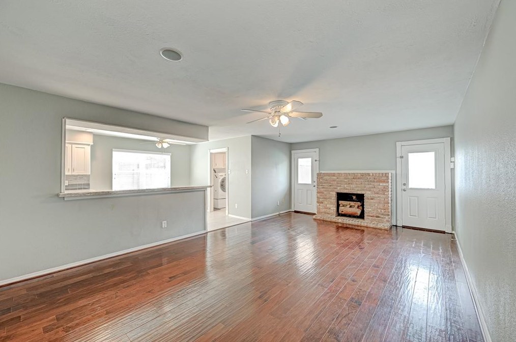 10926 Endicott Ln, Houston TX 77035-3120 exterior