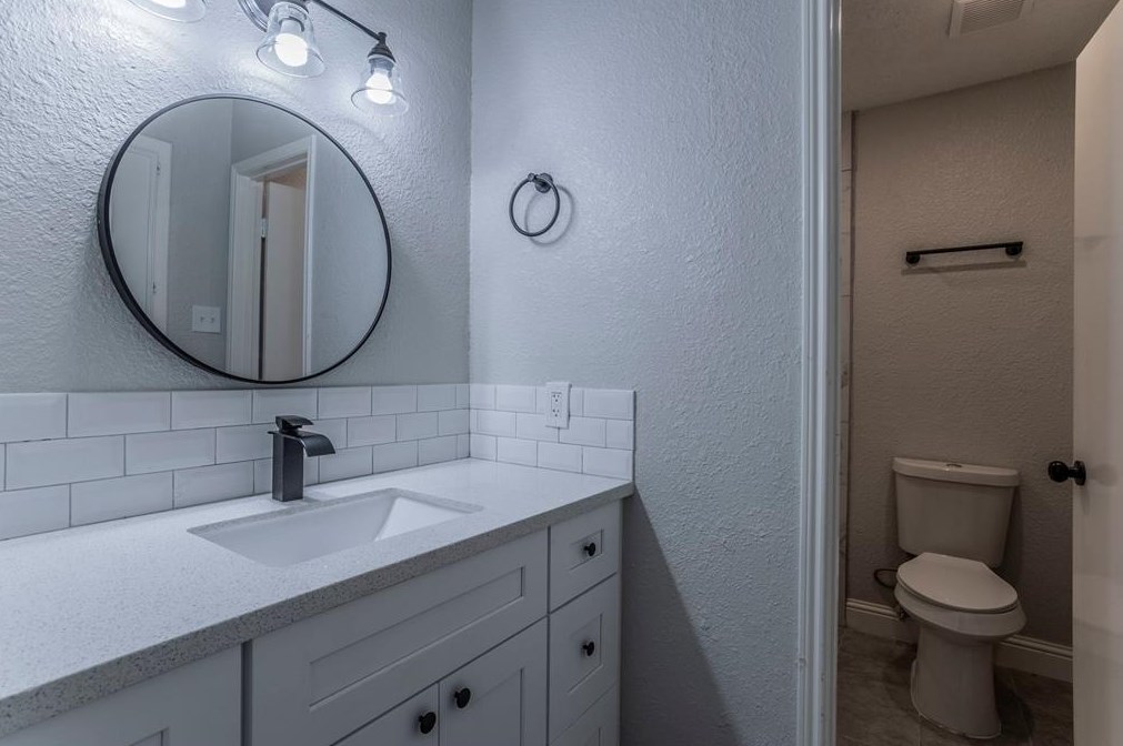 3946 Bolivia Dr, Pasadena TX 77504-2506 exterior