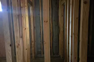 4718 Teton St, Houston, TX 77033 - Photo 5