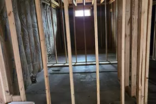 4718 Teton St, Houston, TX 77033 - Photo 15