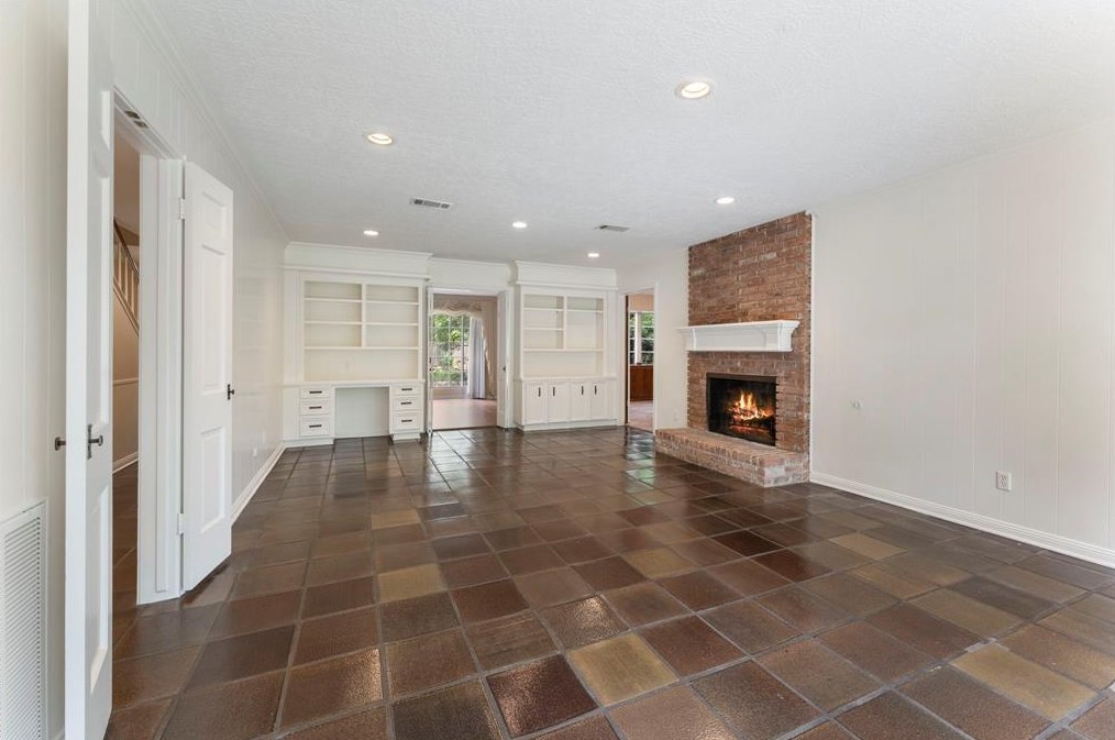 5315 Coral Gables Dr, Houston TX  77069-2602 exterior
