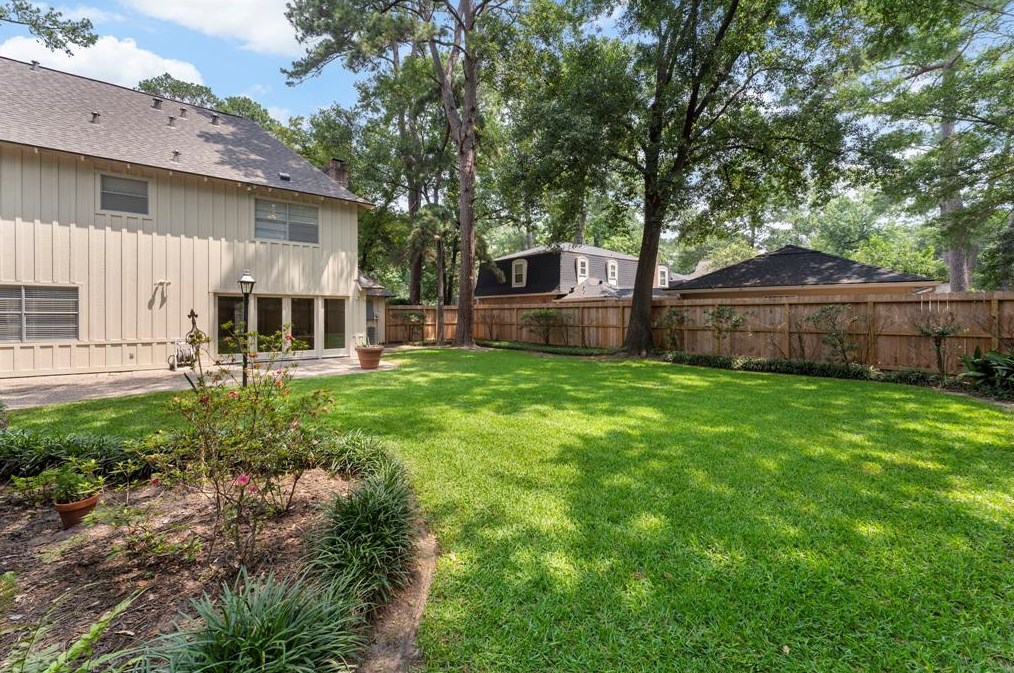 5315 Coral Gables Dr, Houston TX  77069-2602 exterior