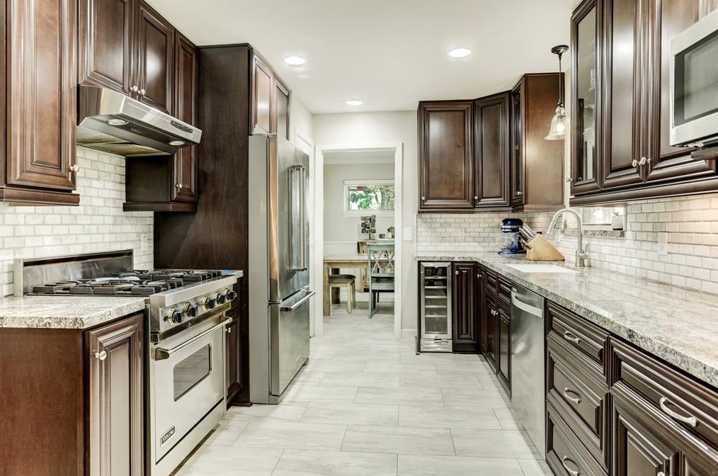 9310 Olathe St, Houston TX  77055-4408 exterior