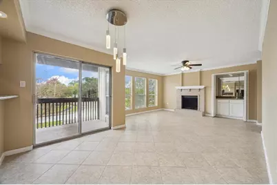 1500 Bay Area Boulevard #422, Houston, TX 77058 - Photo 5