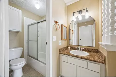 1500 Bay Area Boulevard #422, Houston, TX 77058 - Photo 13
