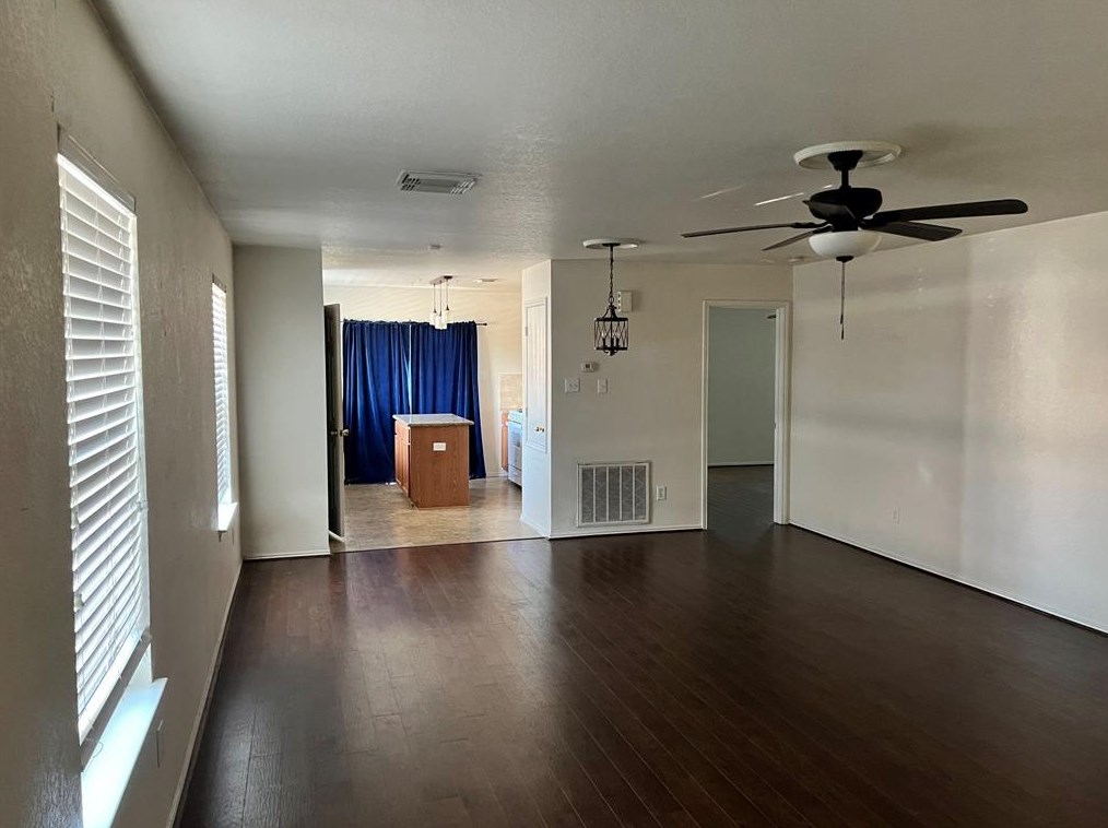 5010 Roth Forest Ln, Spring TX  77389-4186 exterior