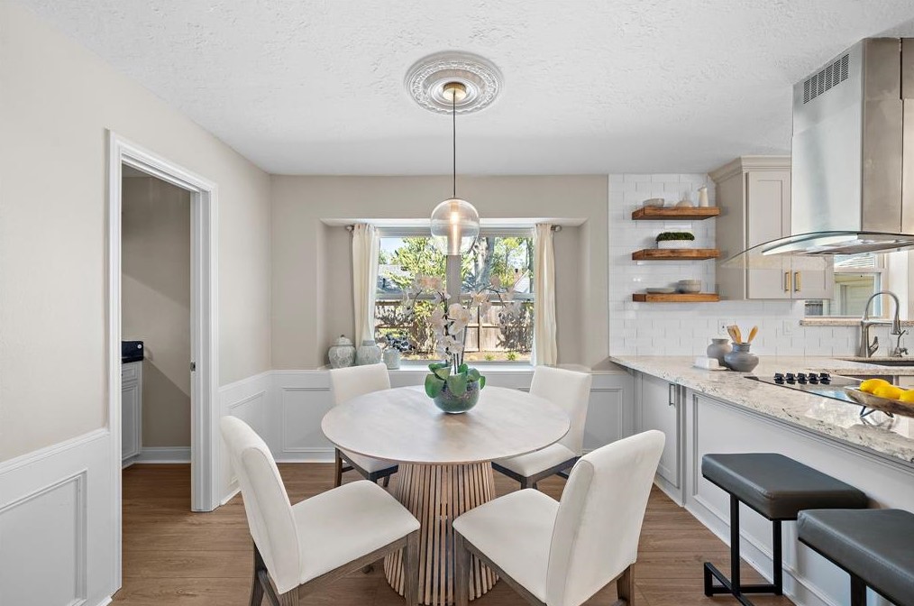 11824 Westmere Dr, Houston TX 77077-3716 exterior