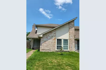 713 Carol Lynn Drive, Missouri City, TX 77489 - Photo 1