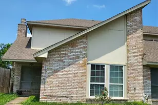 713 Carol Lynn Dr, Missouri City, TX 77489 - Photo 1