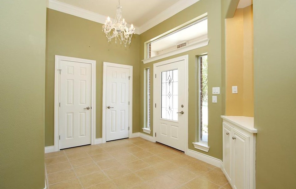 57 Champion Villa Dr, Houston TX  77069-1426 exterior