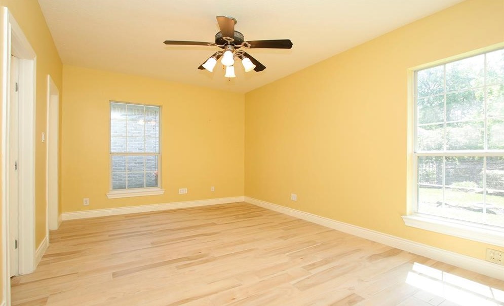 57 Champion Villa Dr, Houston TX  77069-1426 exterior