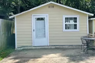 1472 1/2 Godwin St, Houston, TX 77023 - Photo 9