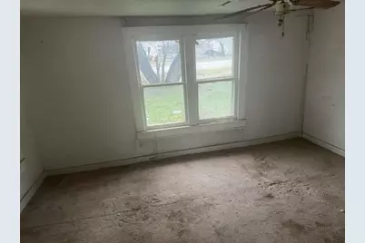 301 N Bois D Arc Street, Holliday, TX 76366 - Photo 5