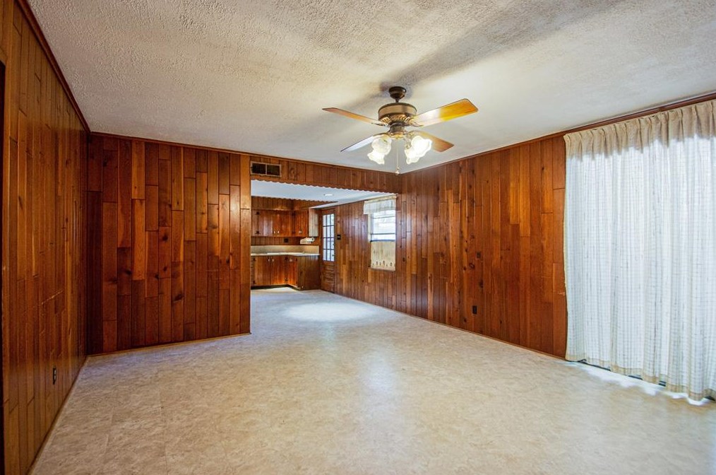 6918 Shavelson, Houston TX  77055-7636 exterior