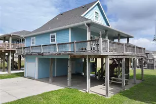 976 Bahama Dr, Crystal Beach, TX 77650 - Photo 3