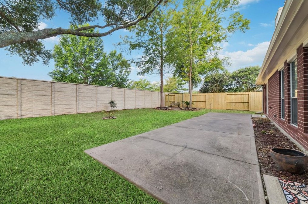 18307 Cobblestone Dr, Cypress TX  77429-4513 exterior