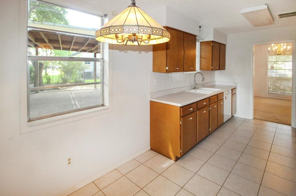 10862 Radford Ln, Houston TX  77099-4723 exterior