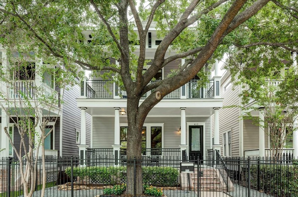412 Cortlandt St, Houston TX  77007-2632 exterior