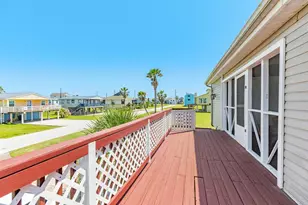 4134 Fort Bend Dr, Galveston, TX 77554 - Photo 23