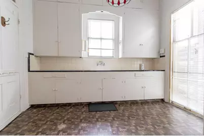 1209 Sealy Street, Galveston, TX 77550 - Photo 17