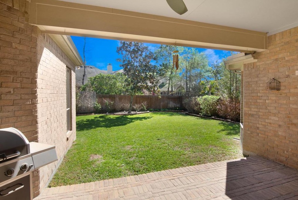 14 Pirouette Pl, Spring TX  77382-2873 exterior