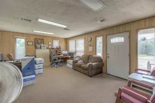 1000 N Fm 356, Onalaska, TX 77360 - Photo 17