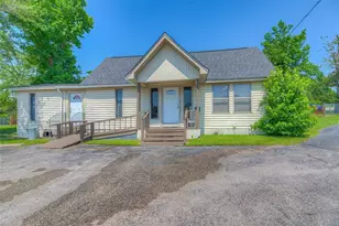 1000 N Fm 356, Onalaska, TX 77360 - Photo 1