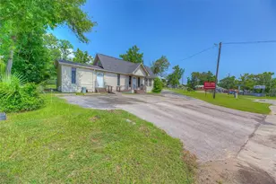 1000 N Fm 356, Onalaska, TX 77360 - Photo 3